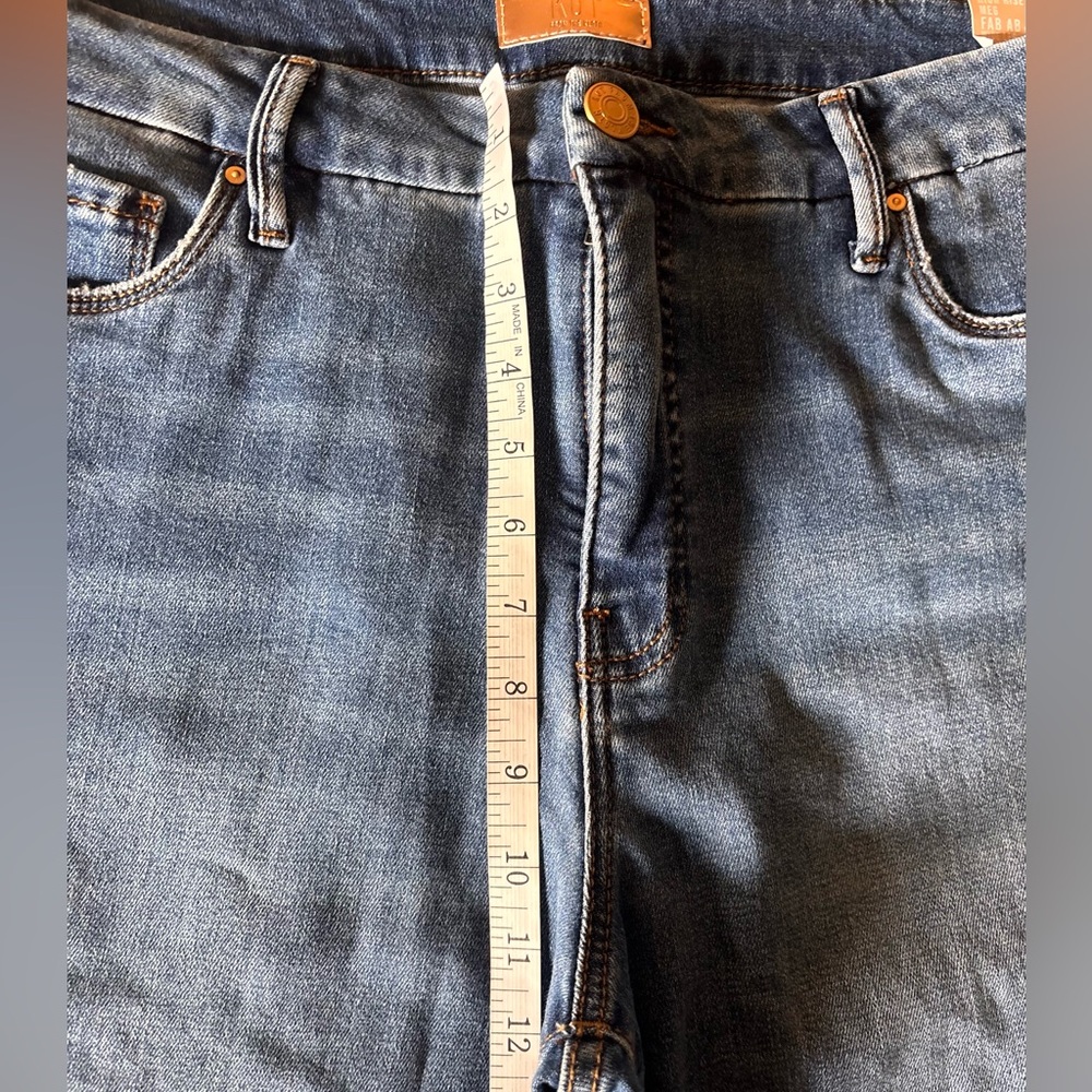 Kut from the Kloth Meg High Rise Fab Ab Ankle Wide Leg Raw Hem, Med Wash, Sz 14 - Picture 7 of 13